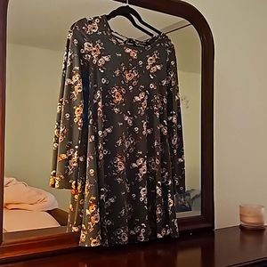 Dark green women's dress, forever 21, small